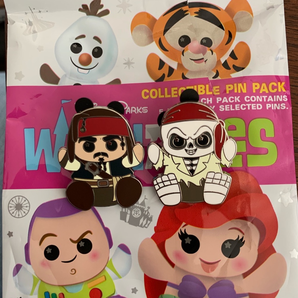 Jack Sparrow/Skeleton Helmsman Disney Wishable pin